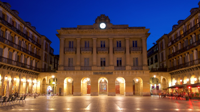 Plaza de la Constitución - Donostia | Secret World Trip Planner