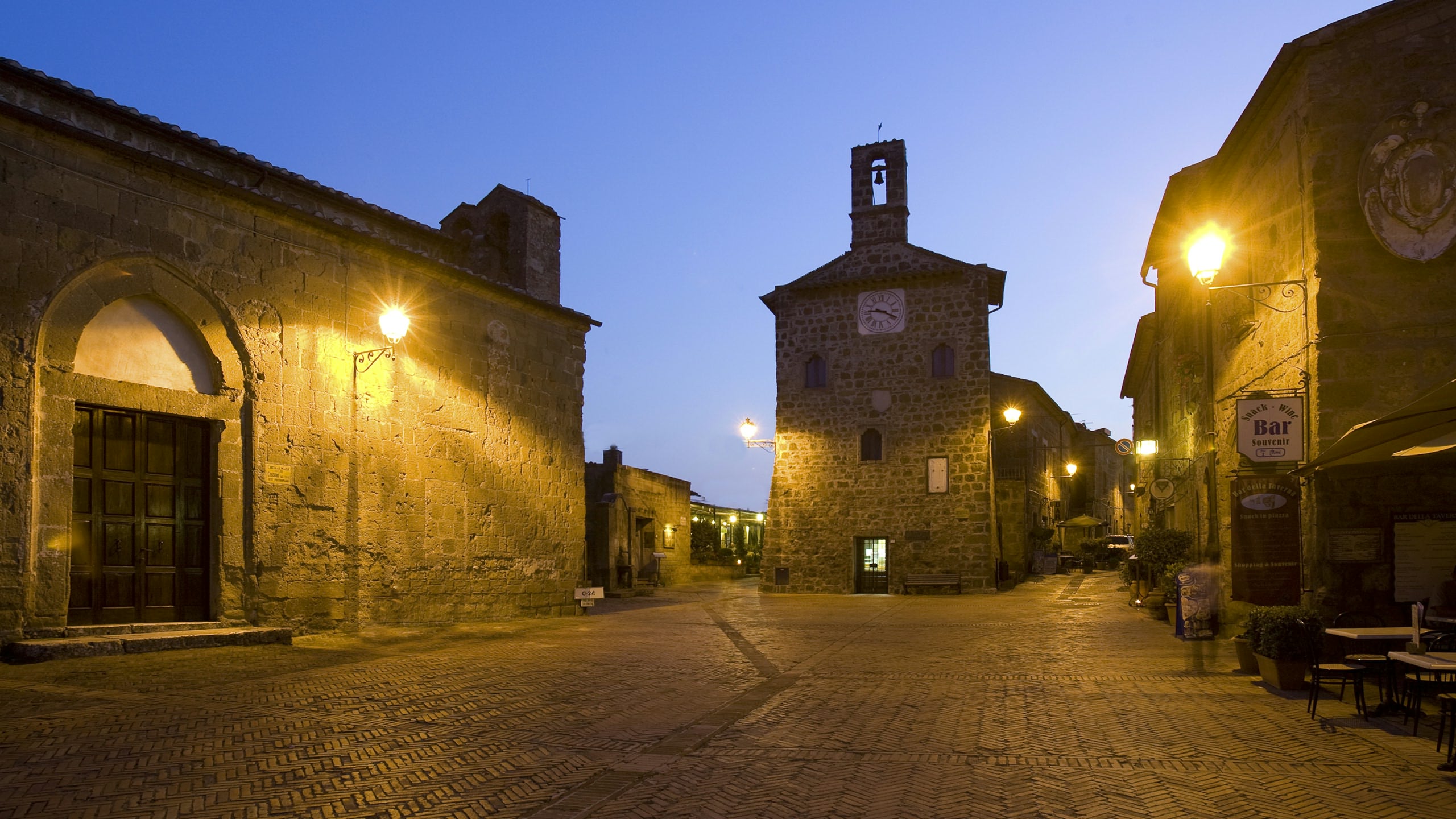 سوانا گاؤں - Sovana | Secret World Trip Planner