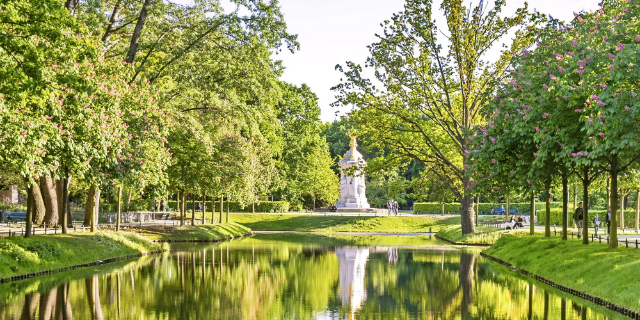 대형 동물원 - Berlin | Secret World Trip Planner