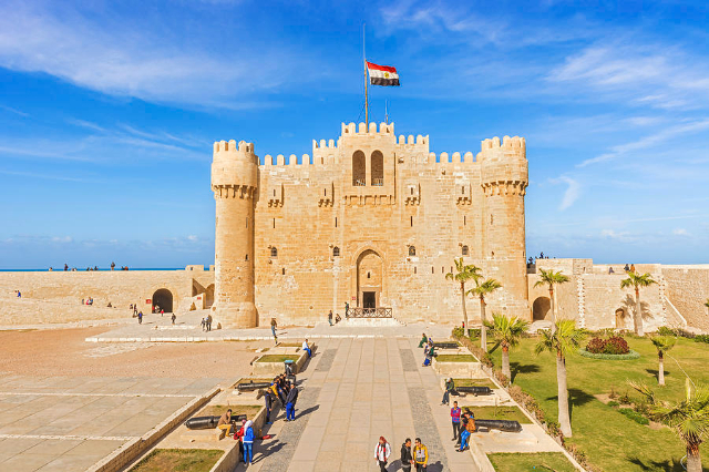 Citadela Qaitbay - Alexandria | Secret World Trip Planner