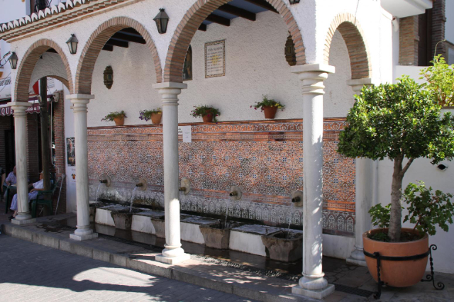 The Fountain of the Five Spouts - Alcaucín | Secret World Trip Planner
