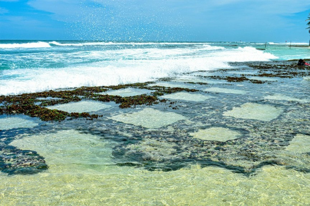 Der Thalpe Rock Pool in Galle - Talpe | Secret World Trip Planner
