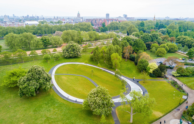 Fuente conmemorativa de Lady Diana - W Carriage Dr | Secret World Trip Planner