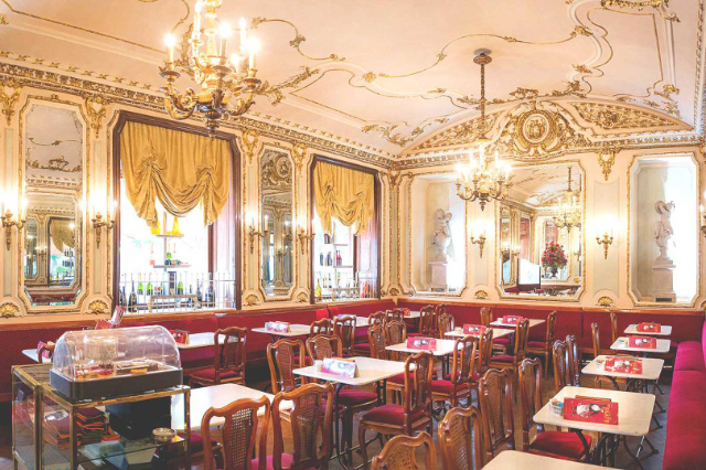 Café Platti - Torino | Secret World Trip Planner