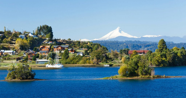 lago Llanquihue - Lago Llanquihue | Secret World Trip Planner