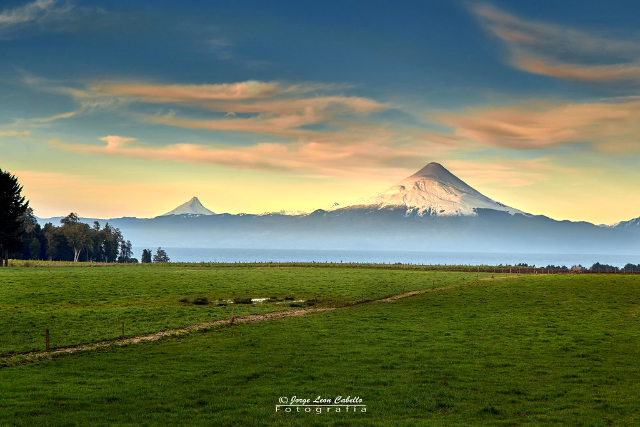 Vulcani Osorno e Calbuco — Puerto Varas
