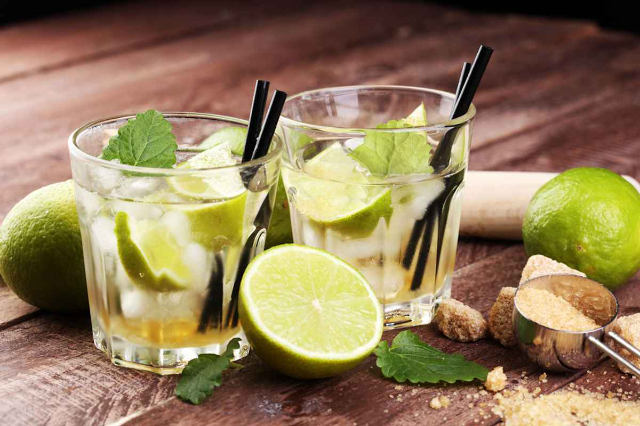 Cocktail la Caipirinha - Recife | Secret World Trip Planner