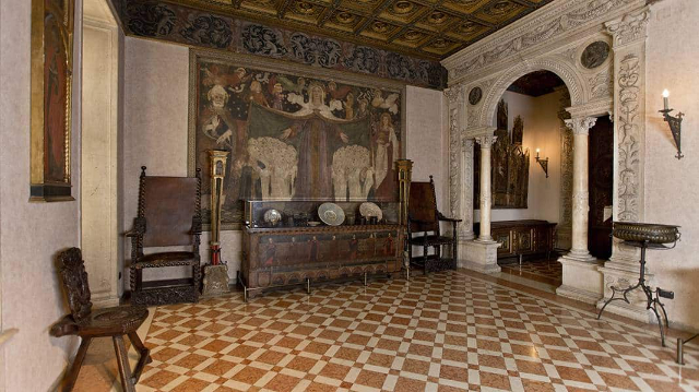 Bagatti Valsecchi दरबार - Milano | Secret World Trip Planner
