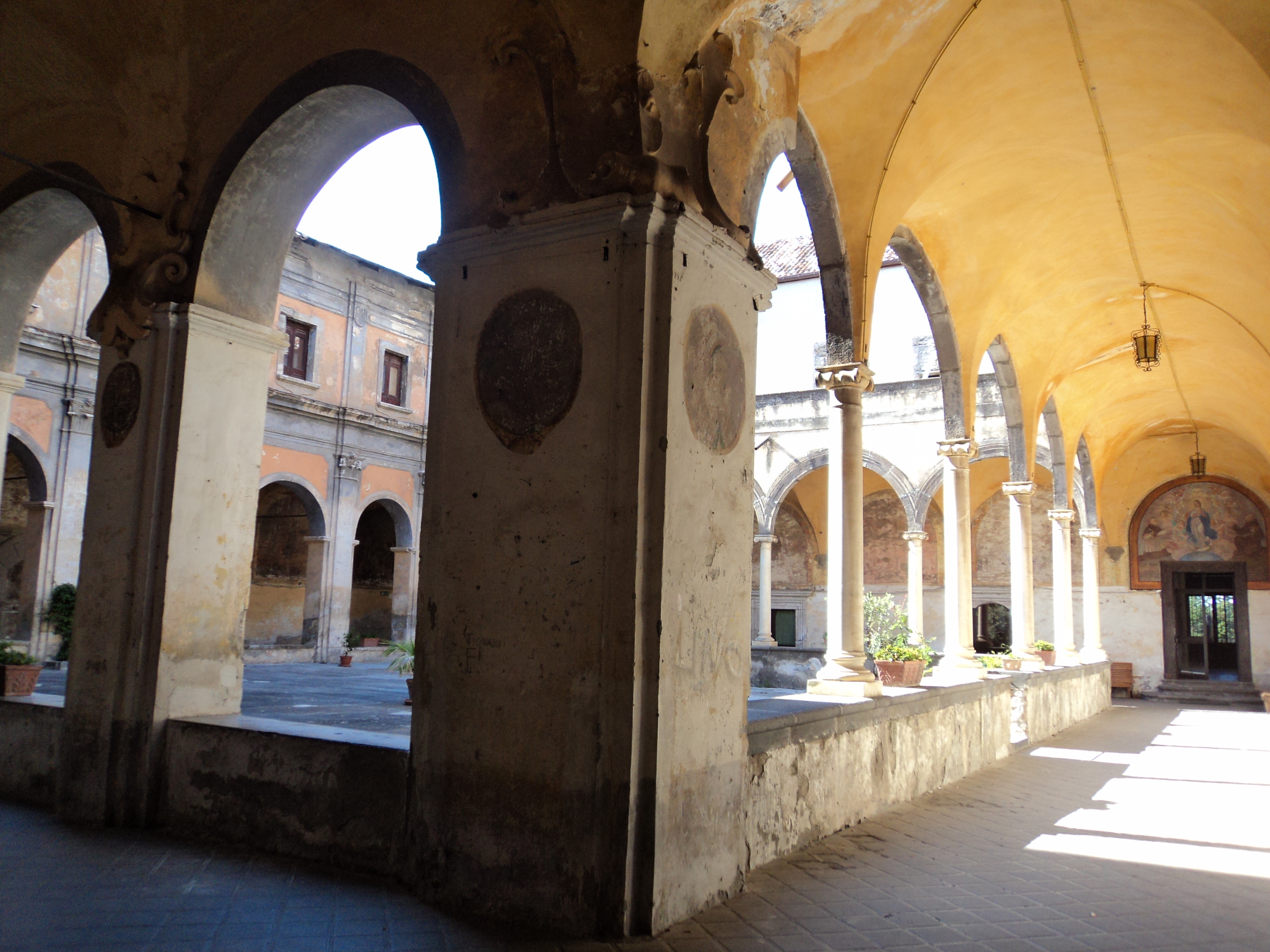 Gereja Santa Maria del Pozzo - Somma Vesuviana | Secret World Trip Planner