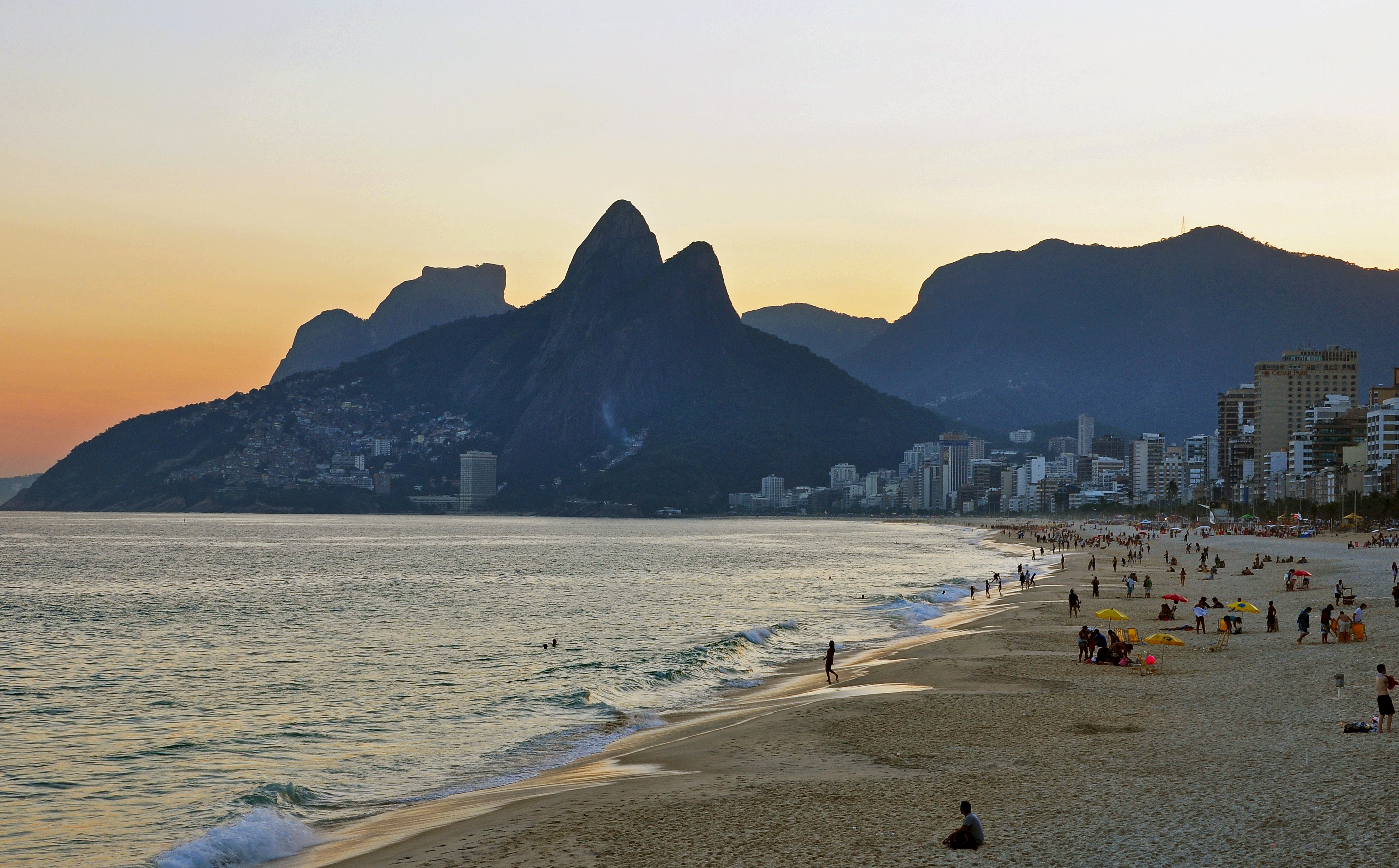 Río de Janeiro y la famosa playa de Ipanema - Ipanema Beach - Ipanema | Secret World Trip Planner