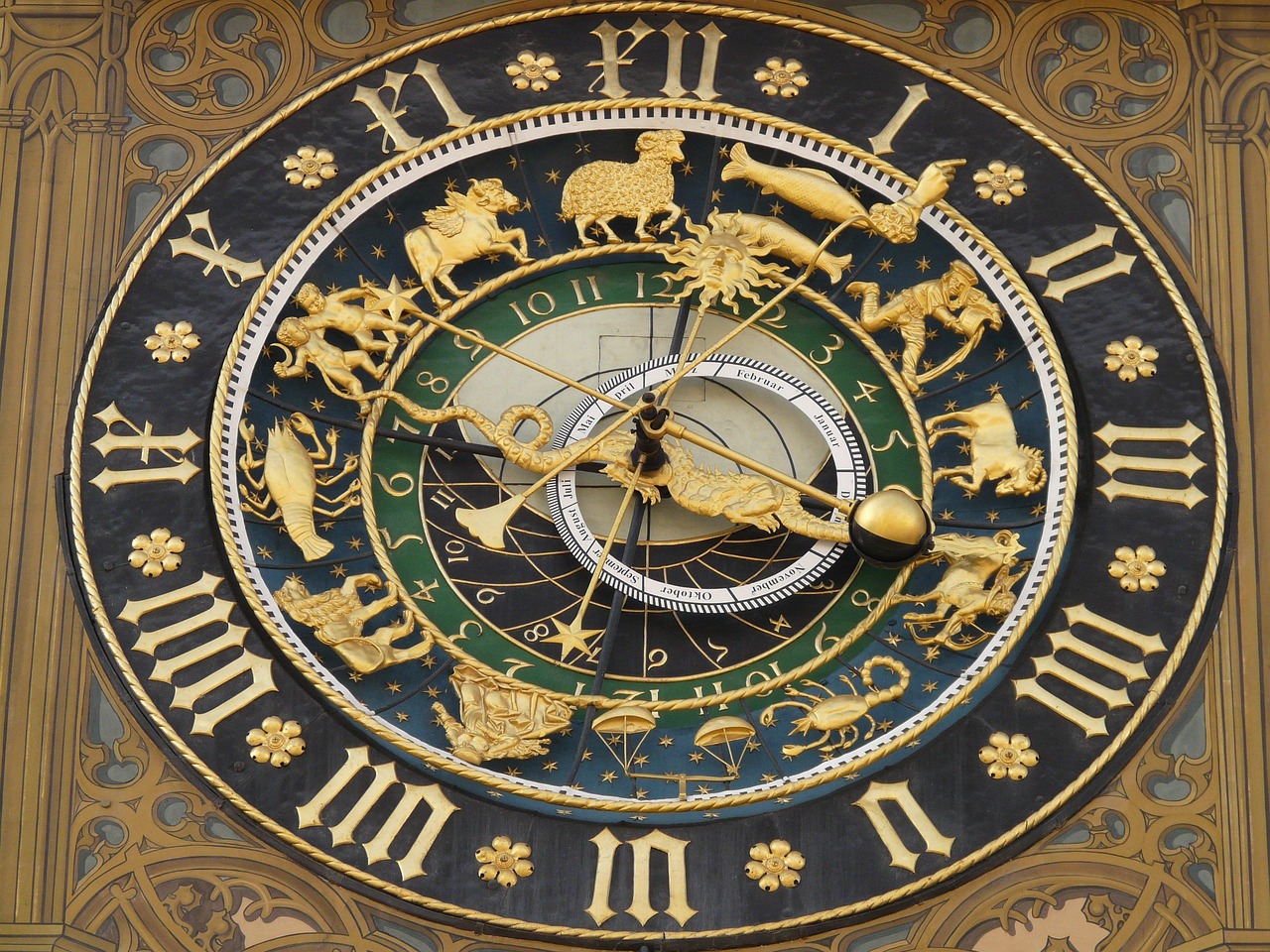 Straßburg | Die astronomische Uhr - Strasburgo | Secret World Trip Planner