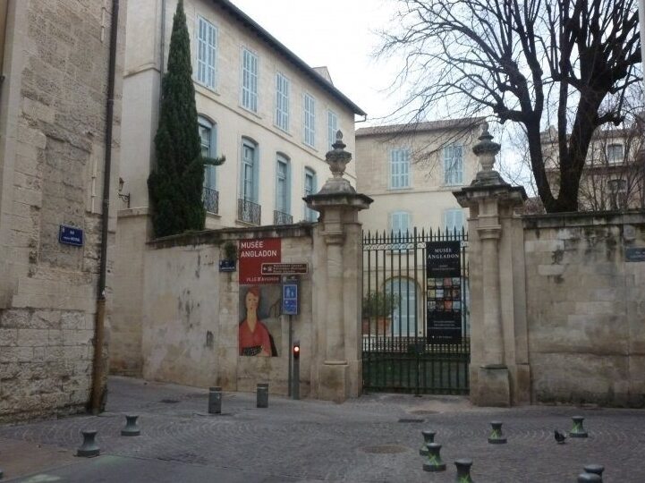 Europe. Kgm - Avignon | Secret World Trip Planner