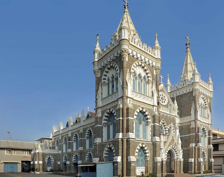 Kisha më historike Në Mumbai: Bazilika E Malit Meri - Mumbai | Secret World Trip Planner