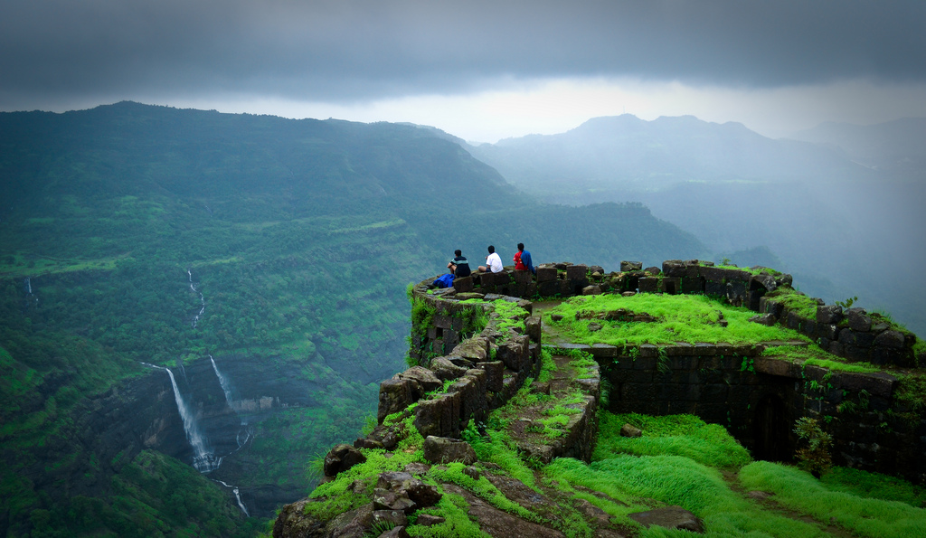 Maharashtra: Manaranjan fort - Trek to Rajmachi Village | Secret World Trip Planner