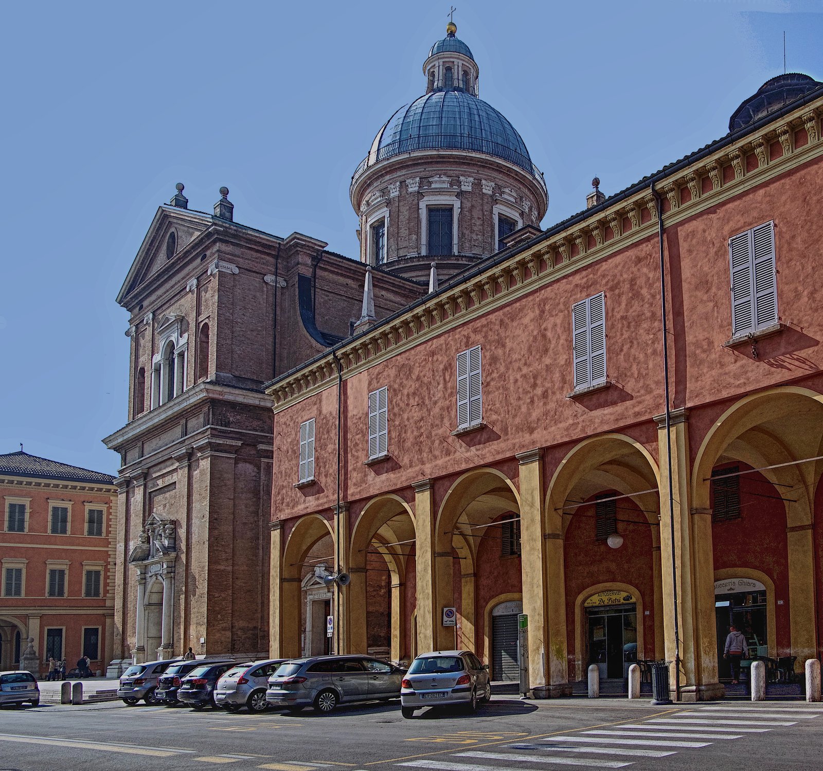 Reggio Emilia - Bendita Virgen de la Ghiara - Reggio Emilia | Secret World Trip Planner
