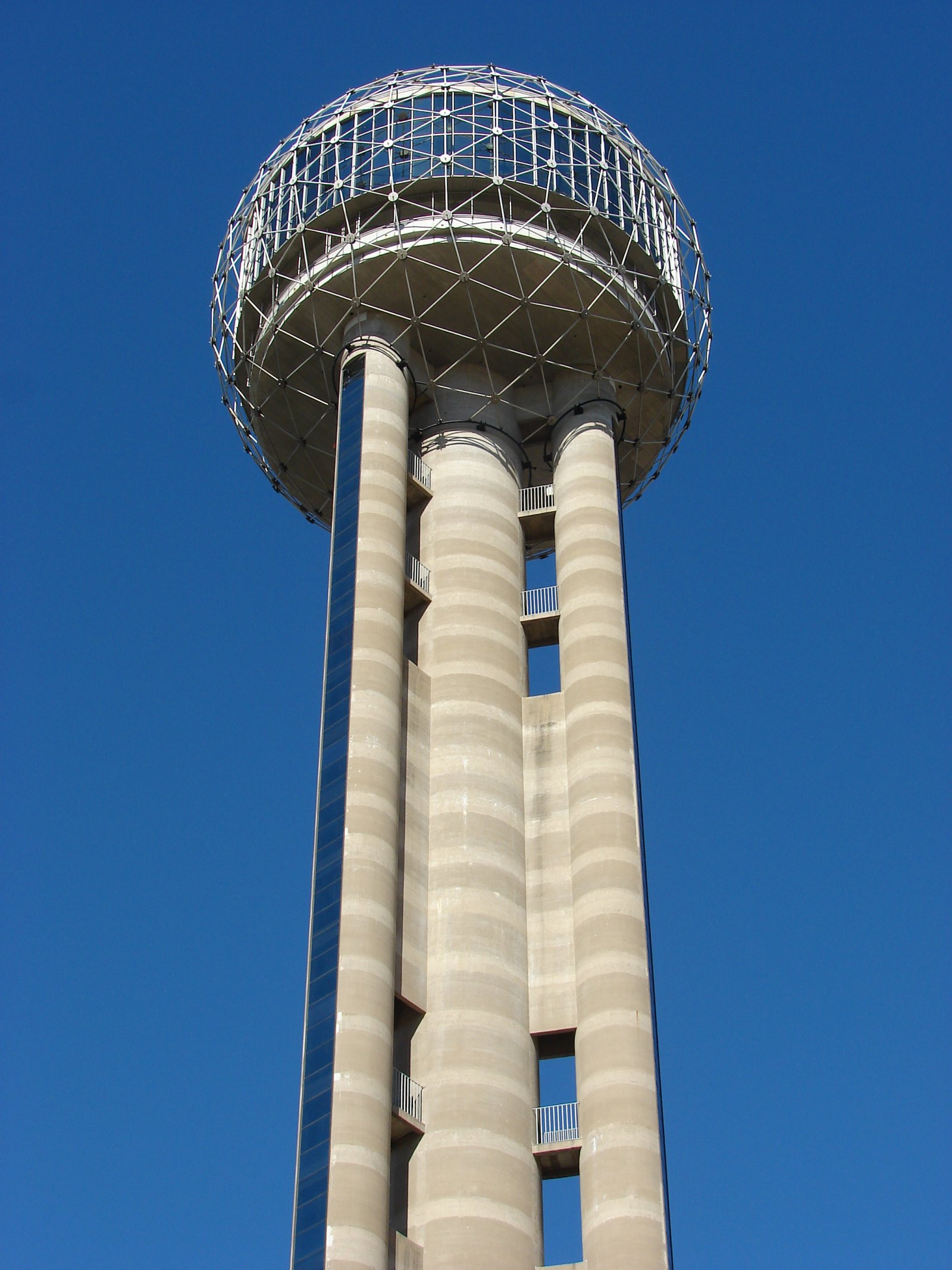 W samym sercu Dallas, GeO-Deck w Reunion Tower - Dallas | Secret World Trip Planner