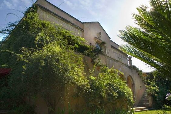 Stanze in Fiore, a classical country villa - Catania | Secret World Trip Planner