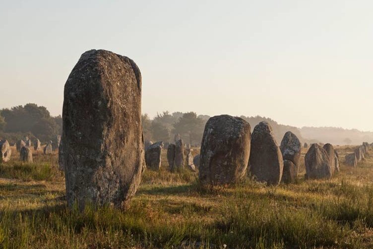 Megalitos de Carnac - 3.000 piedras prehistóricas en pie. - Carnac | Secret World Trip Planner