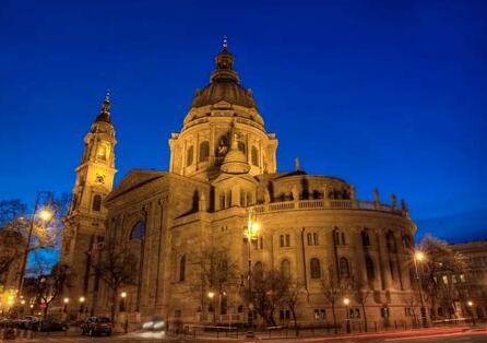 Будапеща: Базиликата Свети Ищван - Budapest | Secret World Trip Planner