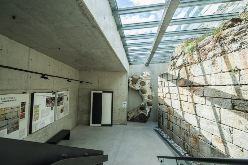 Muzeul Capului De Pod - Lagundo | Secret World Trip Planner