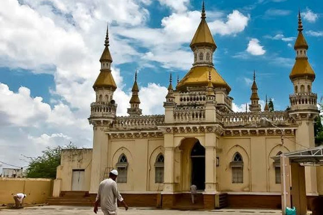 西班牙清真寺 - Hyderabad | Secret World Trip Planner