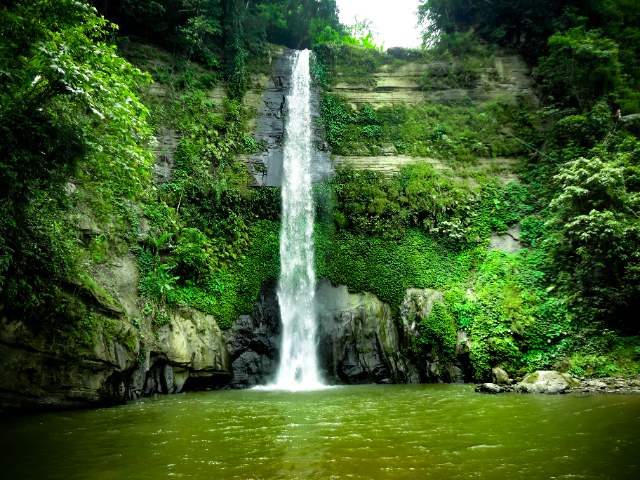 Cascada de Madhabkunda - Madhabkunda Water Fall Road | Secret World Trip Planner