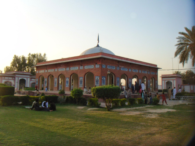 Il santuario di Syed Waris Shah - Jandiala Sher Khan | Secret World Trip Planner