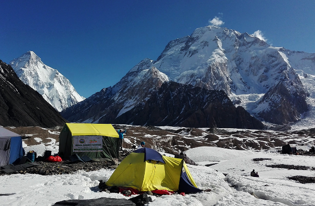 Pico Ancho - Broad Peak | Secret World Trip Planner