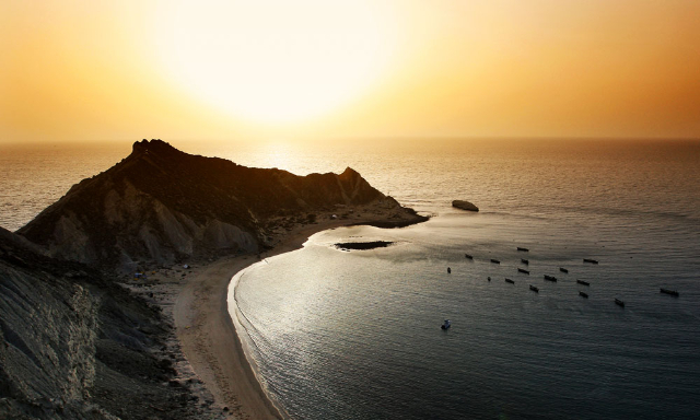 Île d'Astola - Astola Island | Secret World Trip Planner