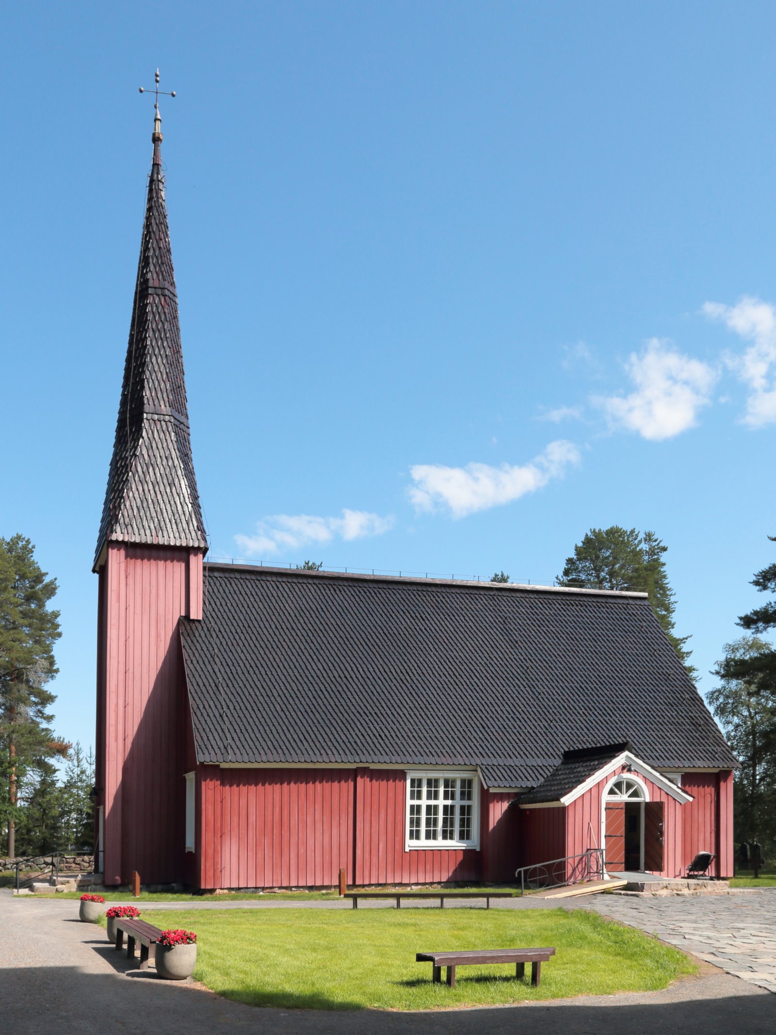 The old church of Kempele - Piriläntie 190 | Secret World Trip Planner