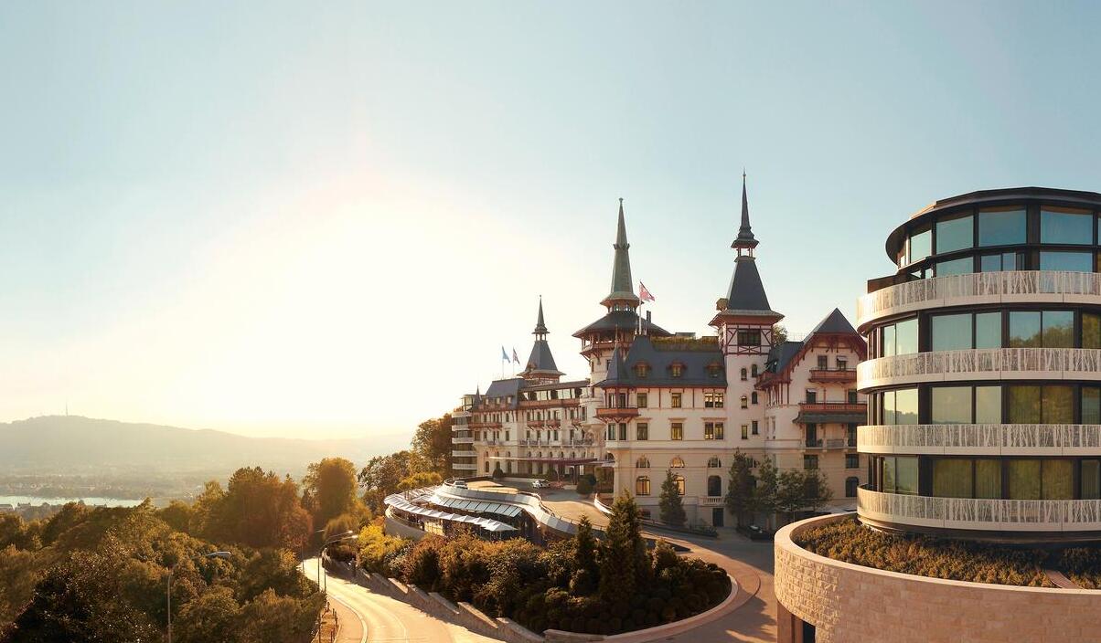 多尔德大酒店是一个伟大的城市传奇酒店 - Zürich | Secret World Trip Planner