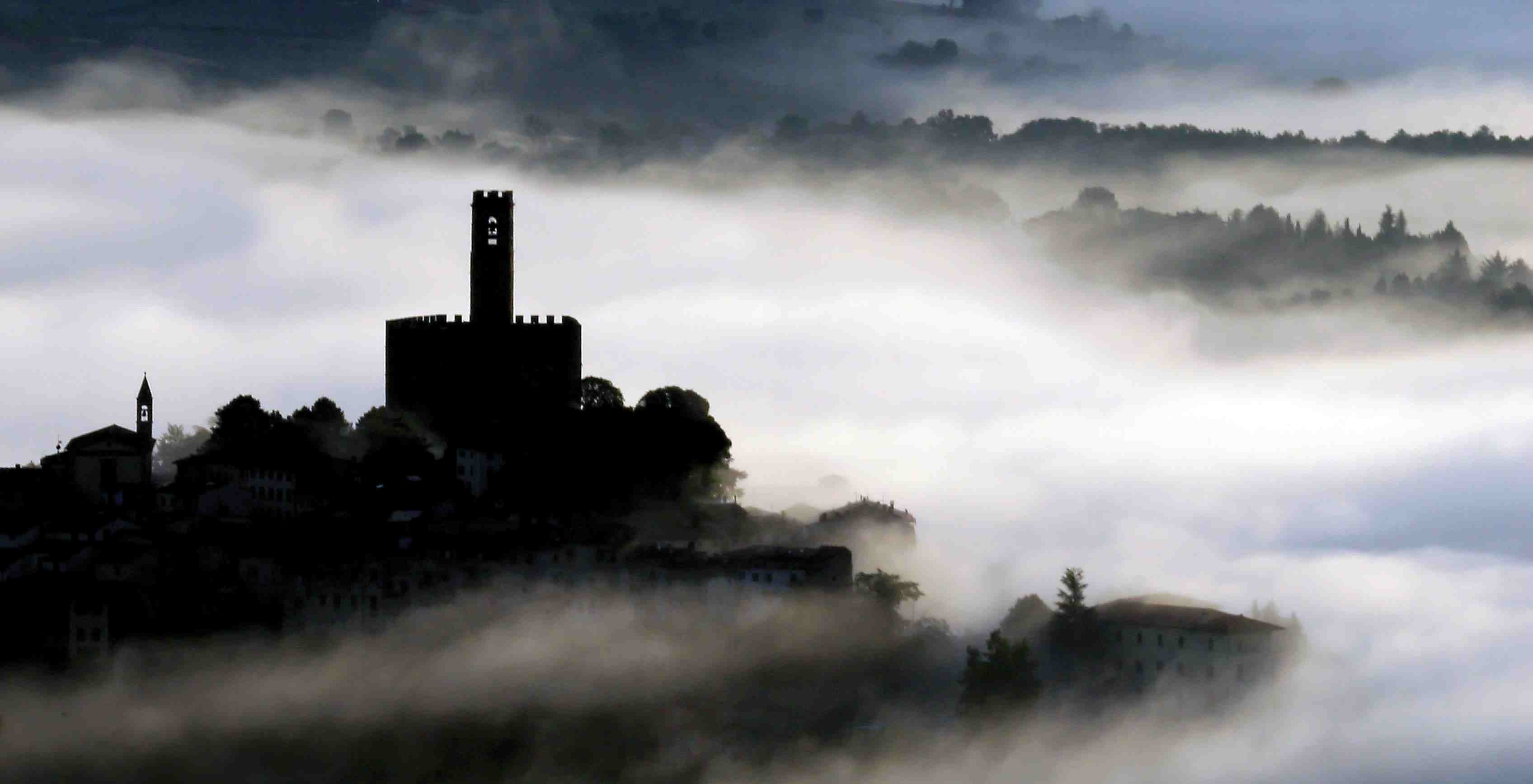 Poppi un gioiello architettonico - Poppi | Secret World Trip Planner