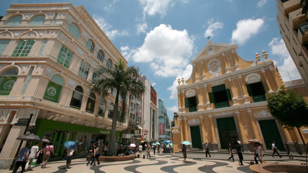 St. Dominic's Church — Tv. de São Domingos & Largo de São Domingos