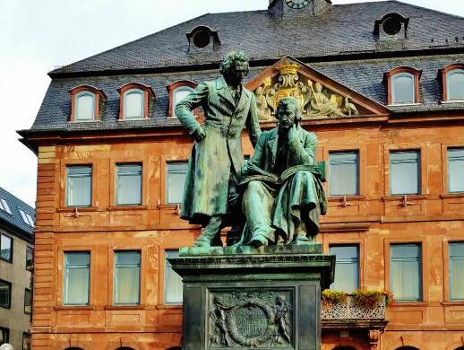 Borgin, heimabæ af Grimm - Hanau | Secret World Trip Planner