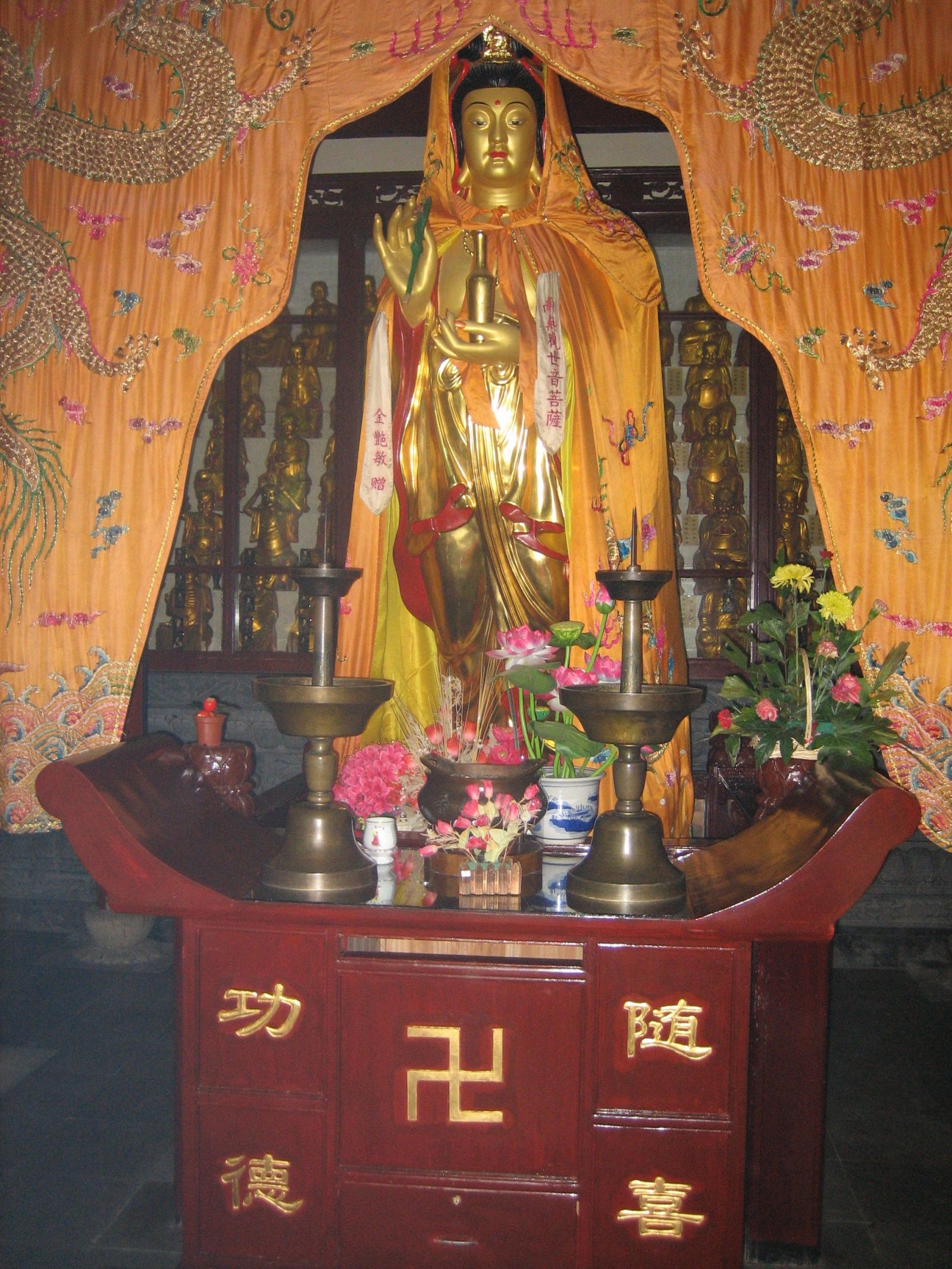 Hanshan Templo (Hanshan si) sa Maple Bridge Town - Suzhou Shi | Secret World Trip Planner
