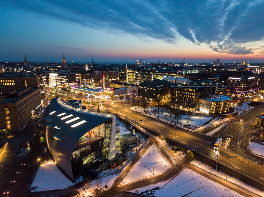 Kamppi مرکز ہے ، ایک کمپلیکس میں ہیلسنکی - Helsinki | Secret World Trip Planner