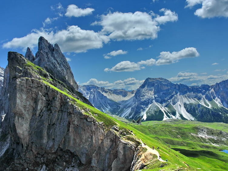Dolomites / Monte Seceda: a daydream - Seceda | Secret World Trip Planner