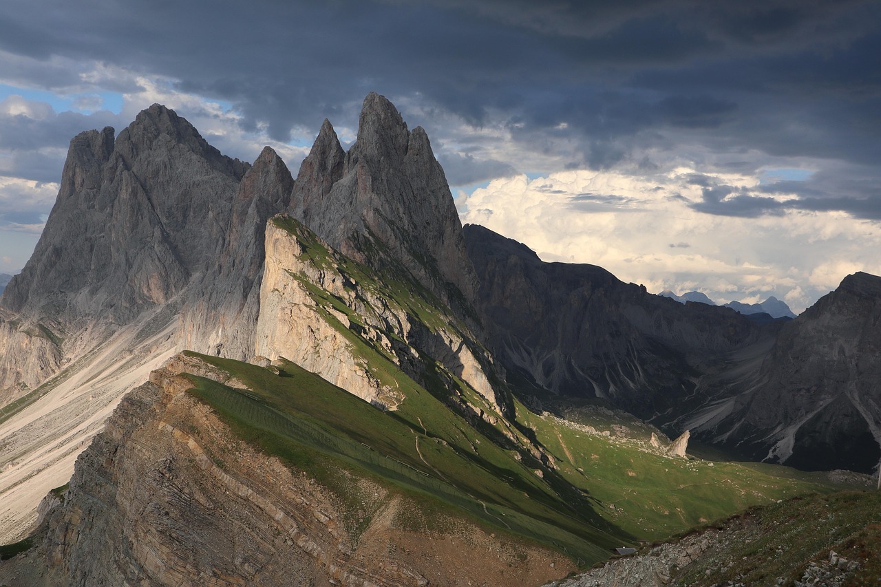 Dolomites / Monte Seceda: a daydream - Seceda | Secret World Trip Planner