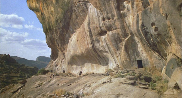 Mystère et échos : Les grottes de Marabar dans le cinéma et la légende - Sultanpur | Secret World Trip Planner