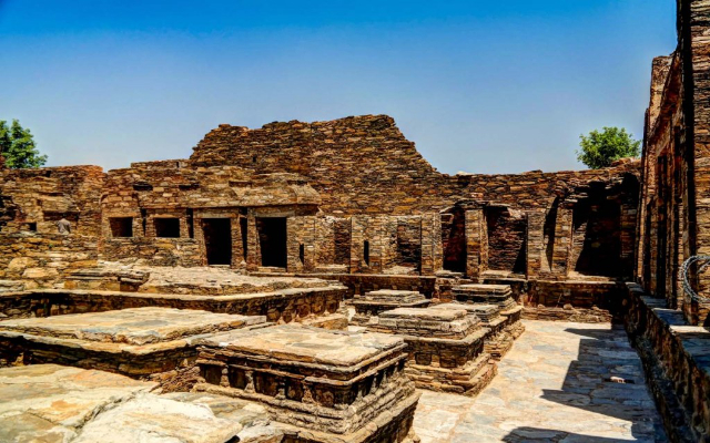 Monast&egrave;re de Takht-i-Bahi - Takht Bhai | Secret World Trip Planner