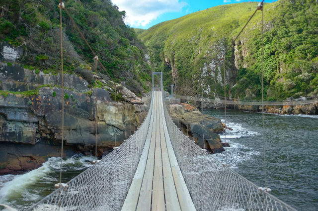 Esplorare la maestosa bellezza del fiume Storms | Secret World Trip Planner