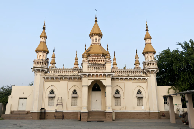 La Mezquita Española - Hyderabad | Secret World Trip Planner