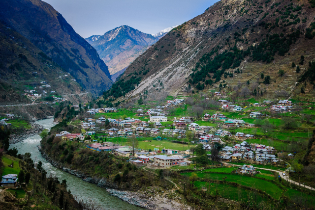 Valle de Neelum, la joya azul de Pakistán - Neelum Valley Kashmir | Secret World Trip Planner