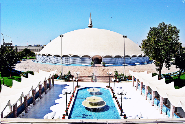 Masyid-e-Tooba - Karachi | Secret World Trip Planner