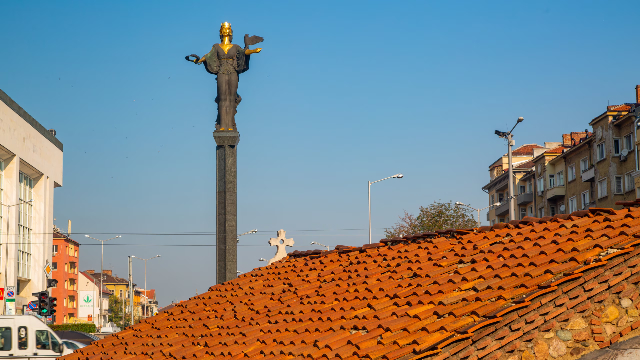 Estatua de Santa Sofía - Sofia | Secret World Trip Planner