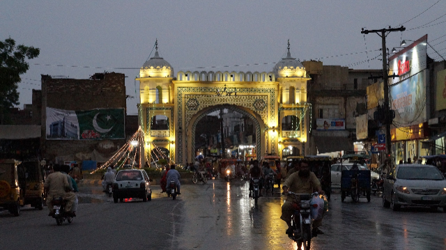 Porte Fareed - Bahawalpur | Secret World Trip Planner