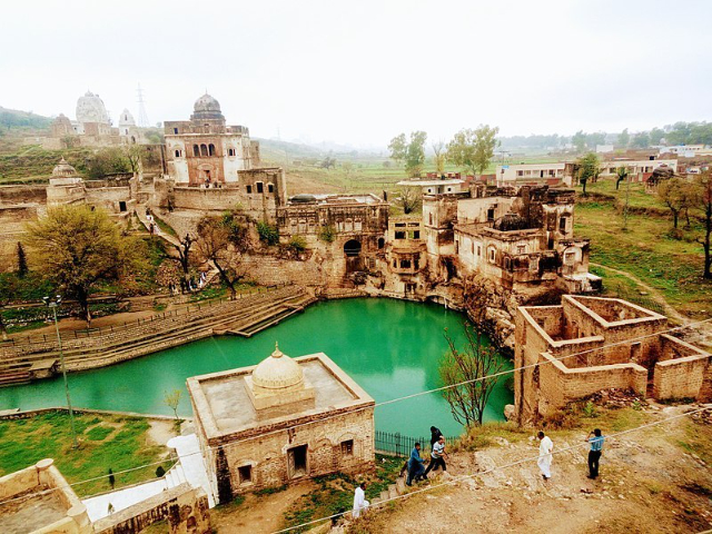 El complejo del templo de Katas Raj - Katas | Secret World Trip Planner