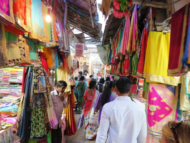 曼格达斯市场：孟买的织物天堂和定制精品天堂 - Mumbai | Secret World Trip Planner