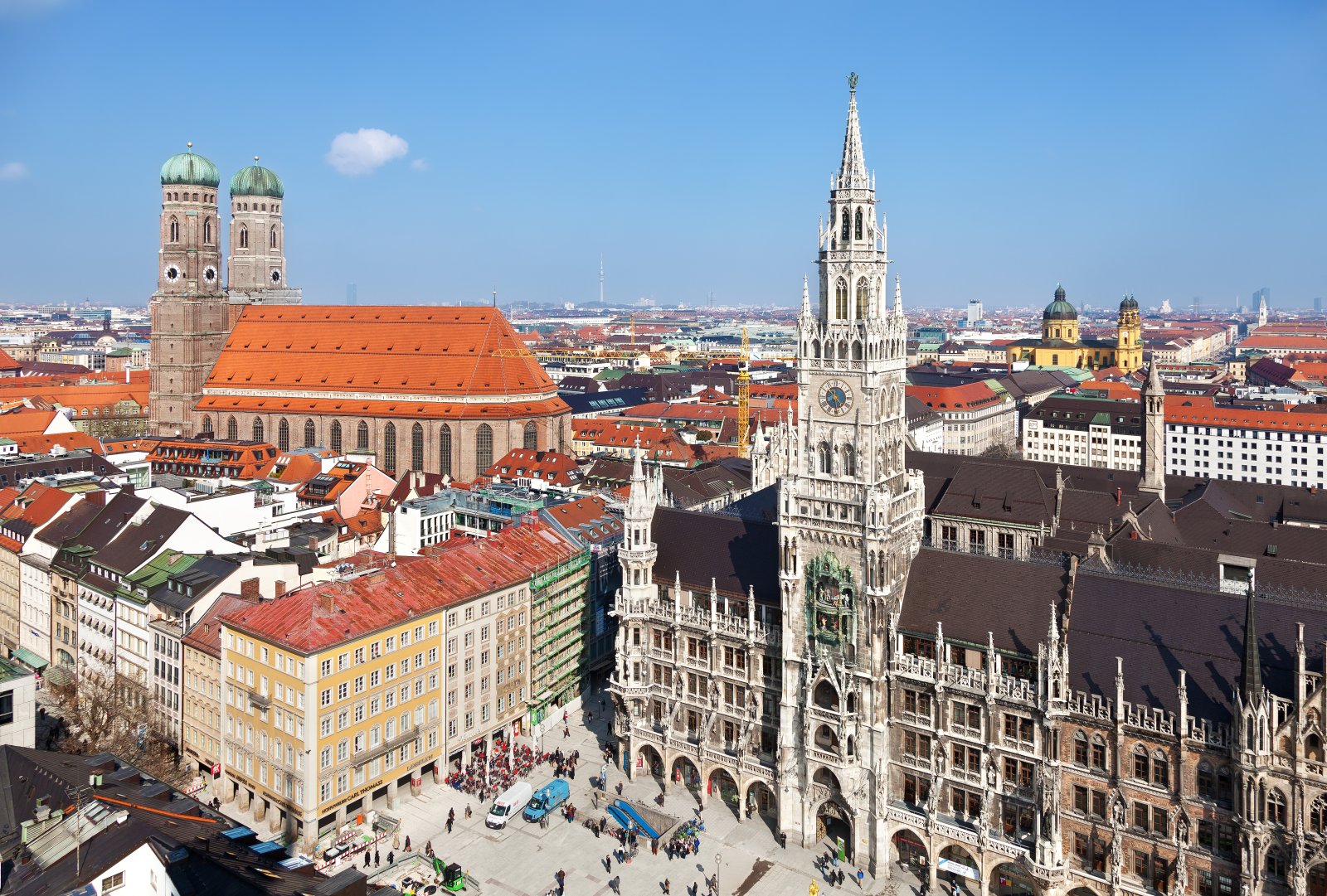 Munich | El edificio Glockenspiel - München | Secret World Trip Planner
