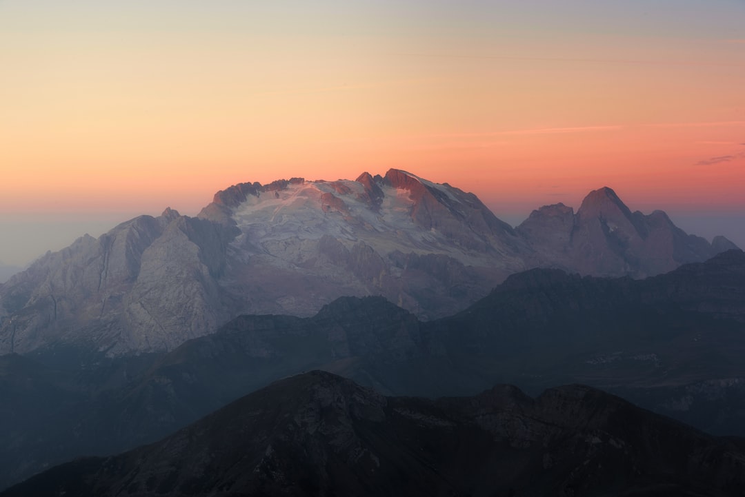 Marmolada, najslavnejša gora v Dolomitih. - Marmolada | Secret World Trip Planner